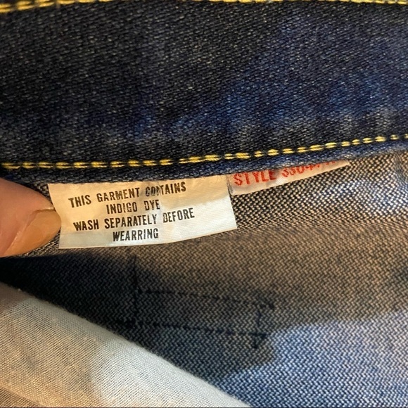 Vintage high-waisted dark wash women’s straight leg mom jeans in size 14 - Picture 9 of 15